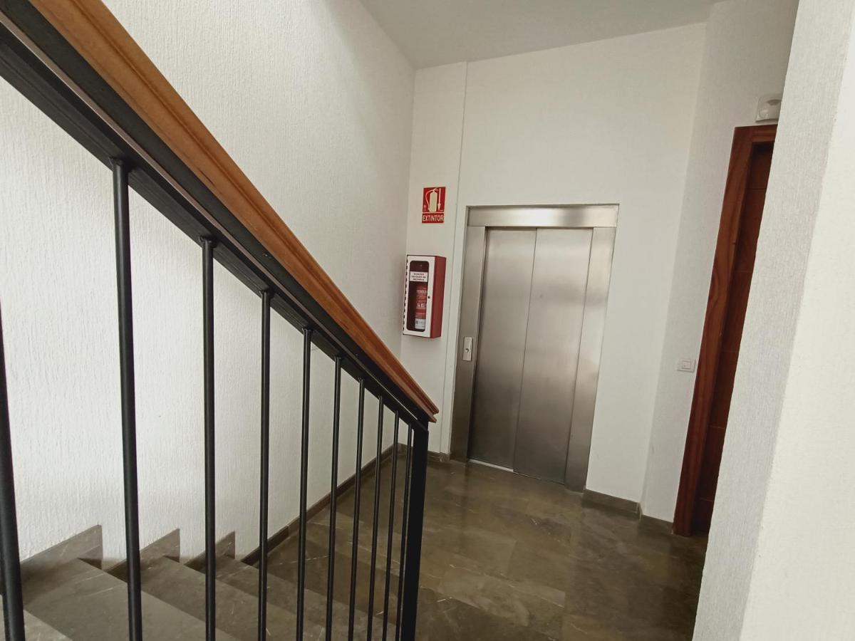 Apartamento Nueva Del Santisimo กรานาดา ภายนอก รูปภาพ