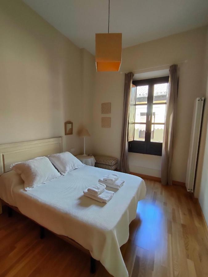Apartamento Nueva Del Santisimo กรานาดา ภายนอก รูปภาพ